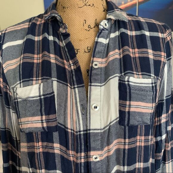 CHARLOTTE RUSSE Plaid Split Back Long Sleeves Plaid Blouse size XS - Picture 6 of 11